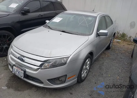 2010 Ford Fusion Se z USA, uszkodzony, nr VIN 3FAHP0HG0AR188994